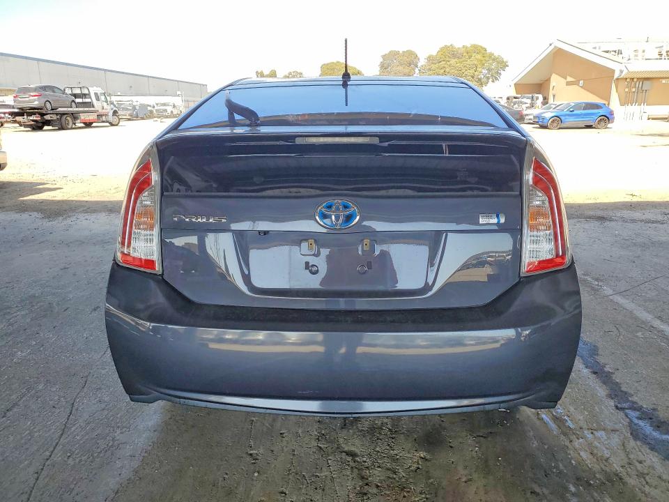 2015 Toyota Prius მანქანა იყიდება აუქციონზე, vin: JTDKN3DU3F0481475, აუქციონის ნომერი: 59681336