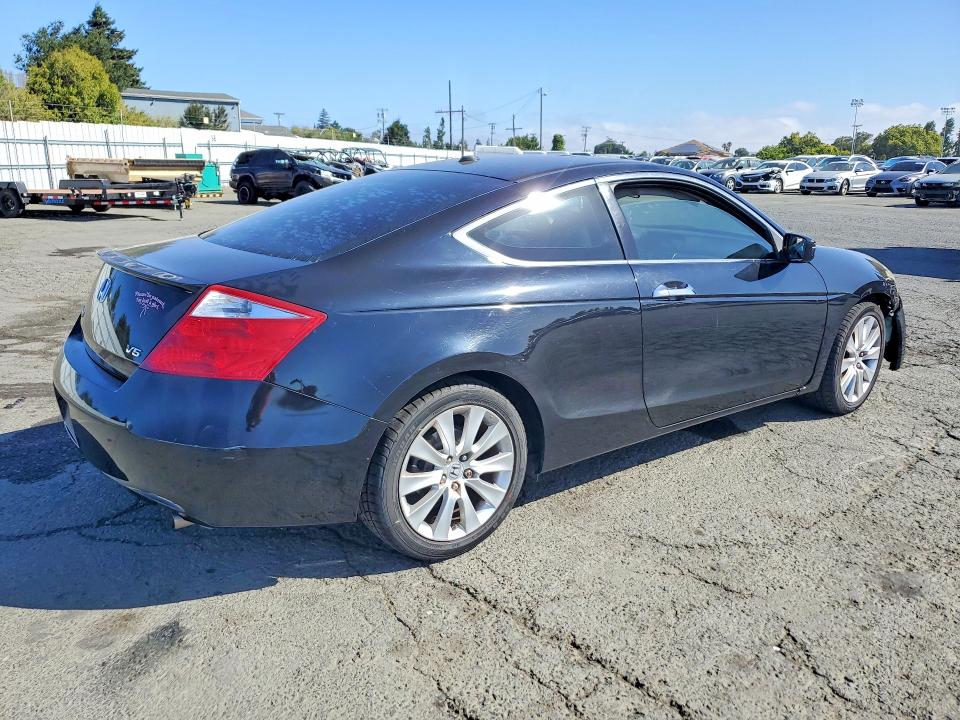 Продажа на аукционе авто 2008 Honda Accord, vin: 1HGCS22818A003373, номер лота: 60382606