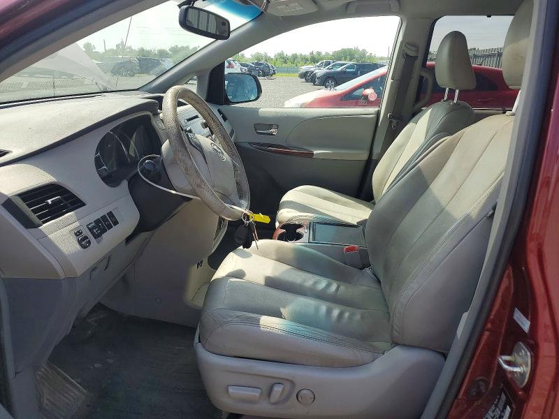 2014 Toyota Sienna მანქანა იყიდება აუქციონზე, vin: 5TDDK3DC7ES075347, აუქციონის ნომერი: 61382536