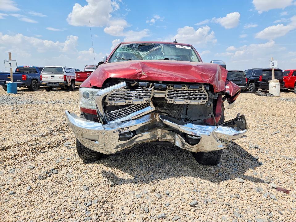 62444316 :رقم المزاد ، 3C6UR5FL3FG663130 vin ، 2015 Ram 2500 مزاد بيع