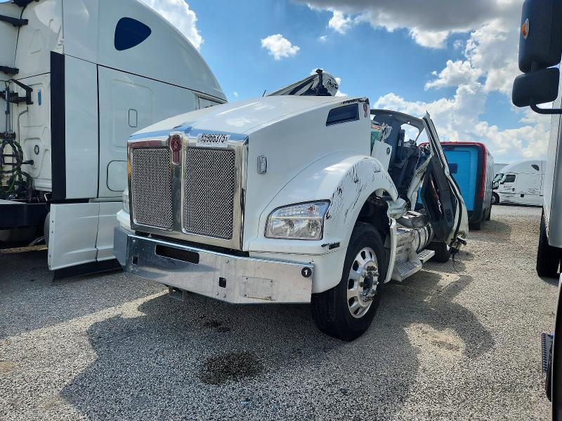 2020 Kenworth Construction მანქანა იყიდება აუქციონზე, vin: 1XKZD49X2LJ424222, აუქციონის ნომერი: 85966375