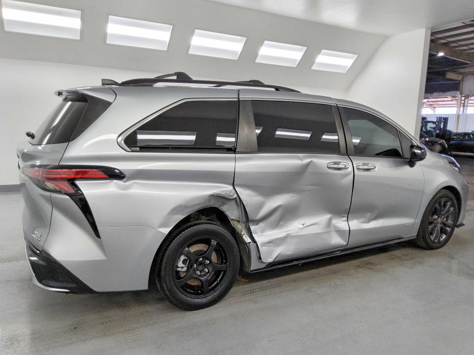 2021 Toyota Sienna მანქანა იყიდება აუქციონზე, vin: 5TDDRKEC8MS053330, აუქციონის ნომერი: 61558456