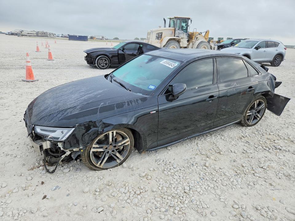 85984645 :رقم المزاد ، WAUFNAF49HN063363 vin ، 2017 Audi A4 مزاد بيع