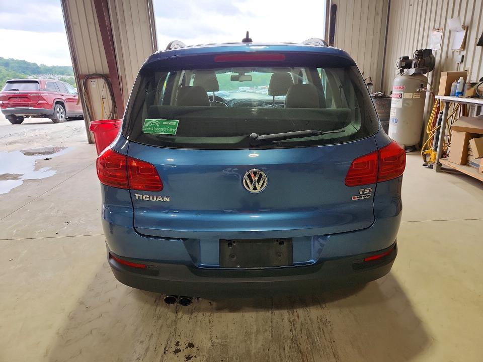 Aukcja sprzedaży 2017 Volkswagen Tiguan, vin: WVGBV7AX2HW501040, numer aukcji: 61973376