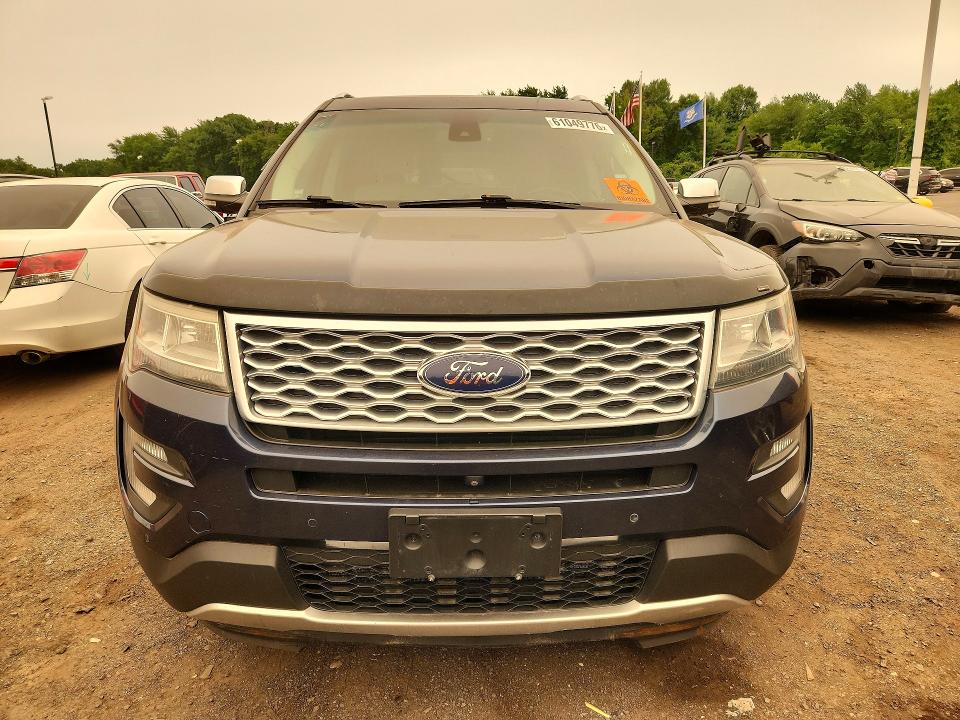 61049776 :رقم المزاد ، 1FM5K8HT8GGB25970 vin ، 2016 Ford Explorer مزاد بيع