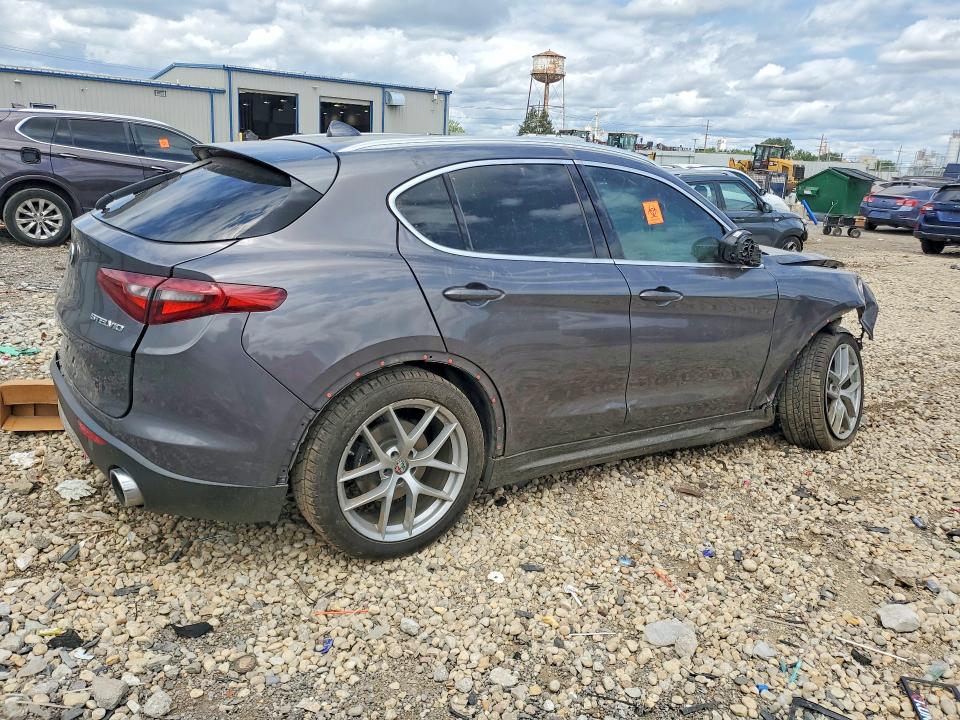 Продаж на аукціоні авто 2018 Alfa Romeo Stelvio, vin: ZASFAKAN1J7B73748, номер лоту: 62029096