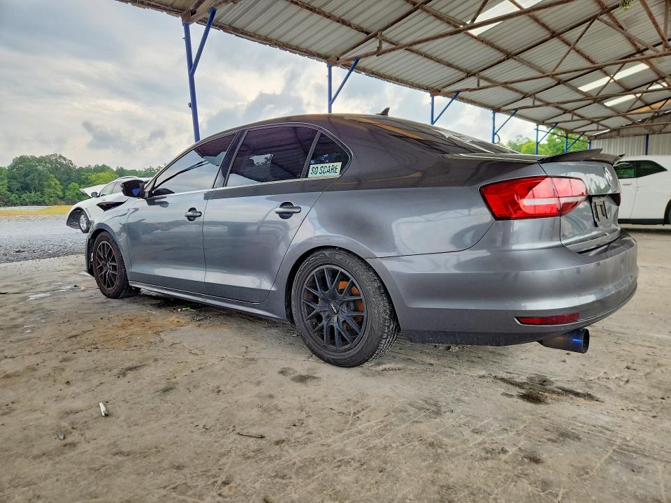 62523656 :رقم المزاد ، 3VWDB7AJ7HM395781 vin ، 2017 Volkswagen Jetta مزاد بيع