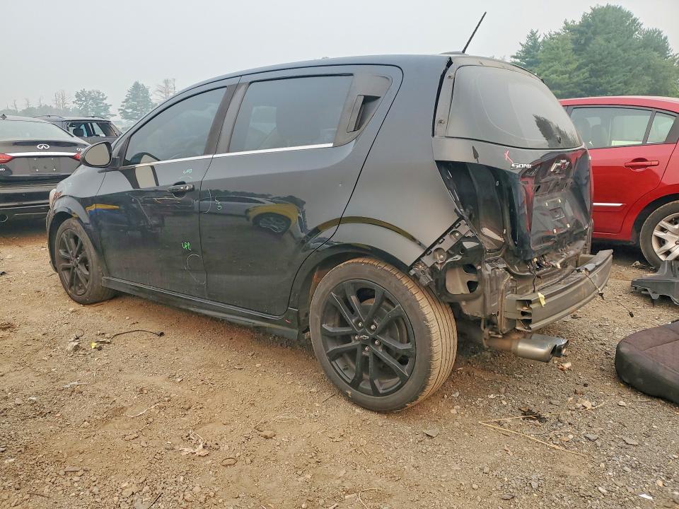 61117316 :رقم المزاد ، 1G1JC6SB2K4121002 vin ، 2019 Chevrolet Sonic مزاد بيع