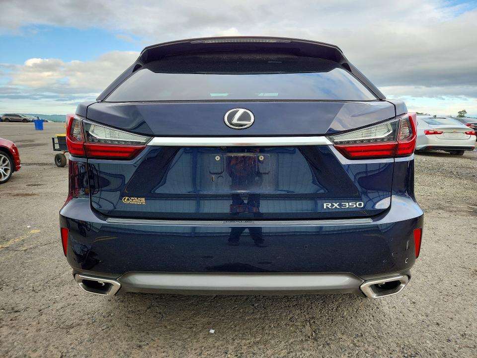 63197356 :رقم المزاد ، 2T2BZMCA4GC040040 vin ، 2016 Lexus Rx 350 مزاد بيع