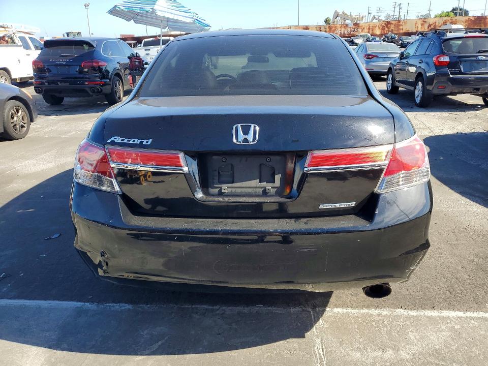 Продажа на аукционе авто 2011 Honda Accord, vin: 1HGCP2F62BA158046, номер лота: 61528096