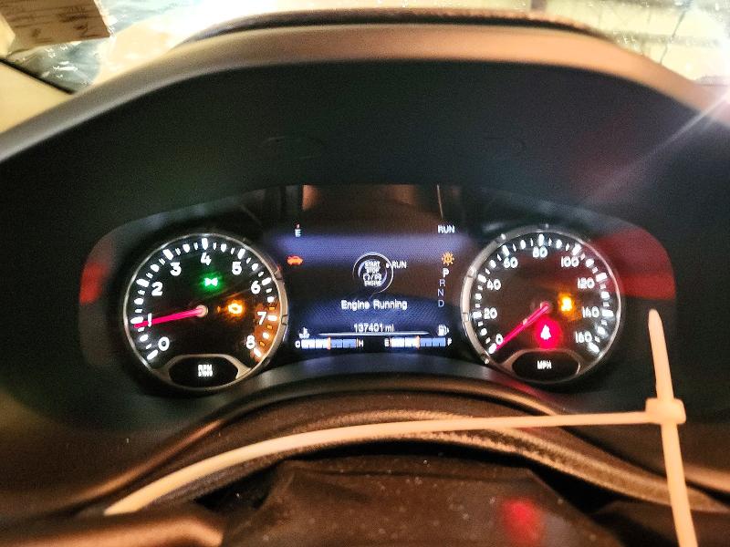 60279186 :رقم المزاد ، ZACCJBDT2FPC37196 vin ، 2015 Jeep Renegade مزاد بيع
