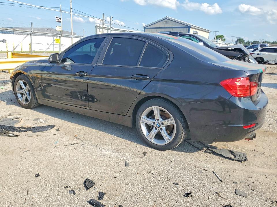59710396 :رقم المزاد ، WBA3A5G55DNP24703 vin ، 2013 Bmw 328 مزاد بيع