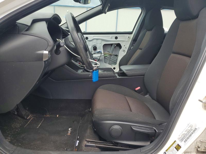 61549286 :رقم المزاد ، JM1BPAJL3M1310467 vin ، 2021 Mazda 3 مزاد بيع