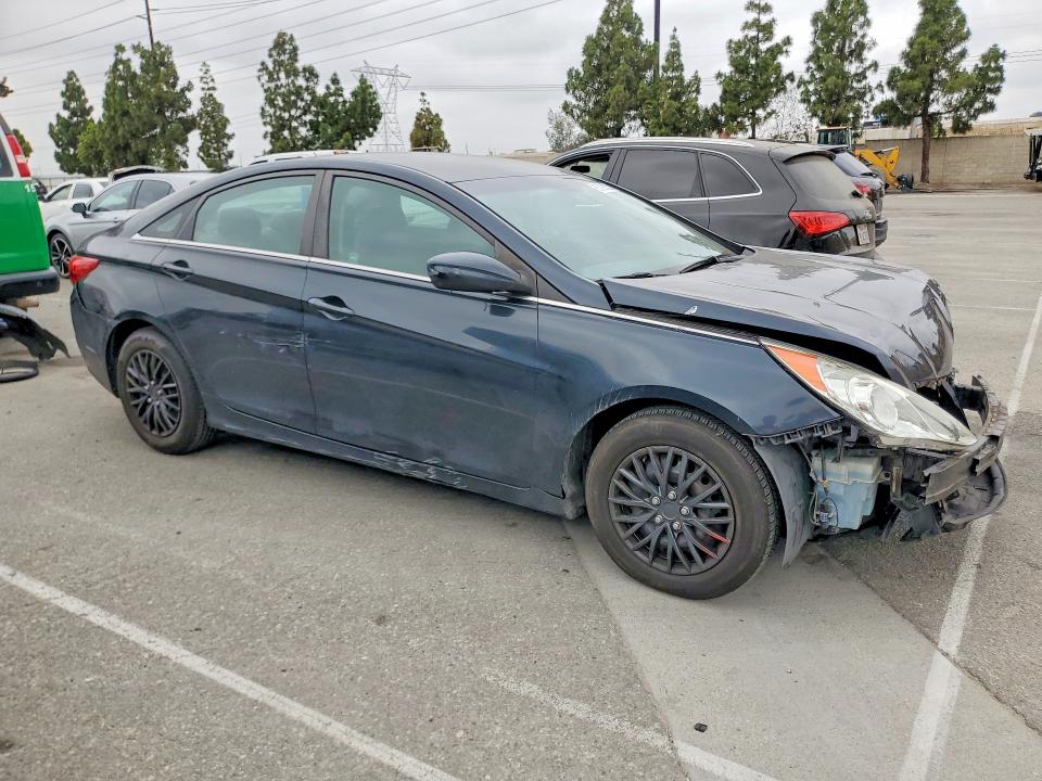 2011 Hyundai Sonata მანქანა იყიდება აუქციონზე, vin: 5NPEB4AC6BH017584, აუქციონის ნომერი: 85792655