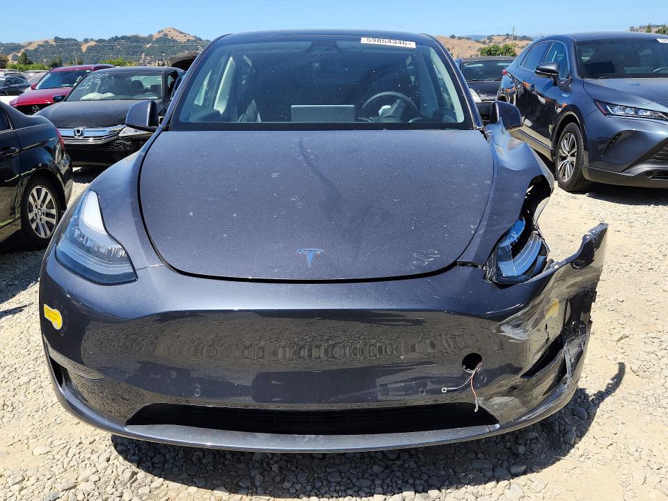 Продажа на аукционе авто 2022 Tesla Model Y, vin: 7SAYGAEE4NF391352, номер лота: 59854346