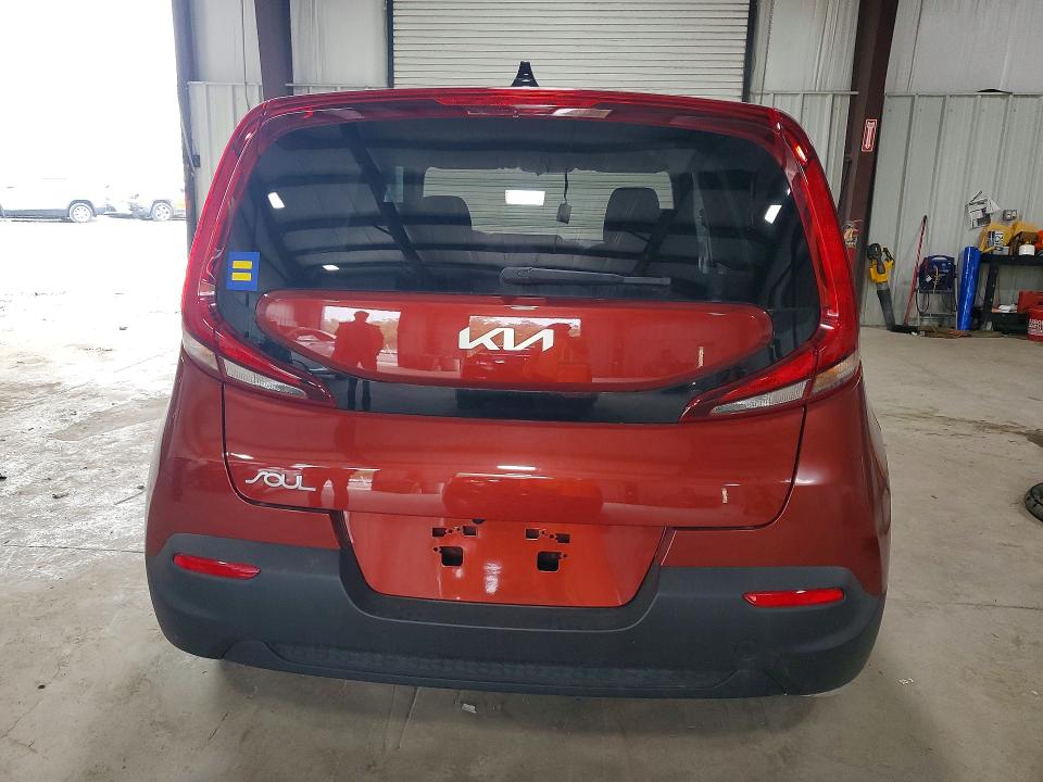 59951056 :رقم المزاد ، KNDJ23AU8N7825719 vin ، 2022 Kia Soul مزاد بيع