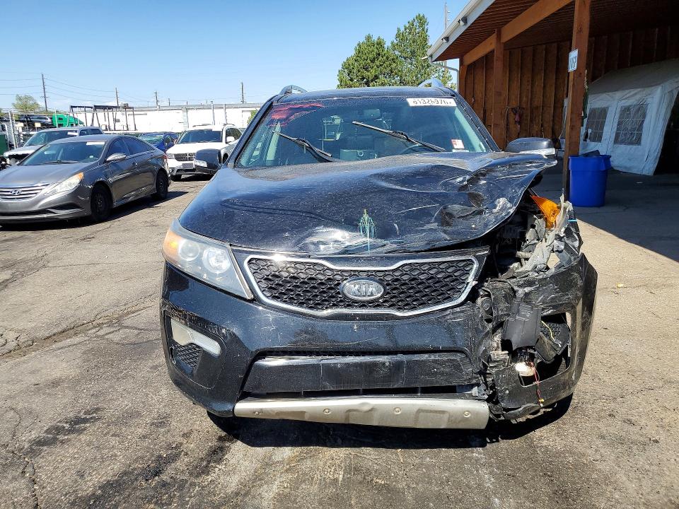 Продажа на аукционе авто 2013 Kia Sorento, vin: 5XYKWDA29DG365825, номер лота: 61328976