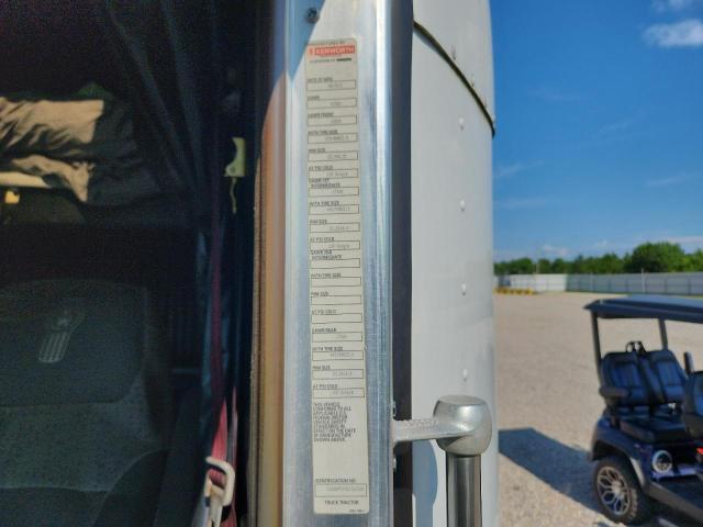 Продажа на аукционе авто 2013 Kenworth T660, vin: 1XKADP9X0DJ360360, номер лота: 62634406