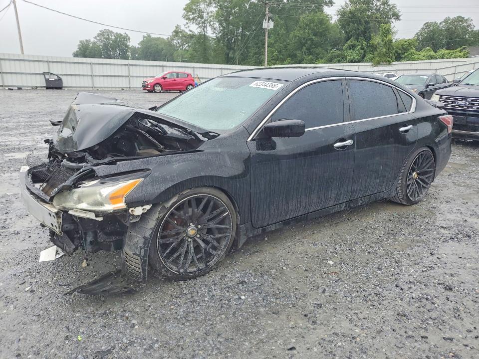 Продаж на аукціоні авто 2015 Nissan Altima, vin: 1N4AL3AP3FC194125, номер лоту: 62344386