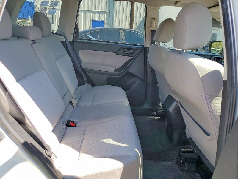 2015 Subaru Forester მანქანა იყიდება აუქციონზე, vin: JF2SJADCXFH836300, აუქციონის ნომერი: 61751356