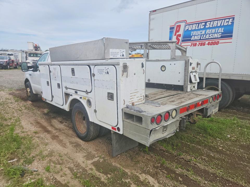 59875826 :رقم المزاد ، 1FDWF36566EA69456 vin ، 2006 Ford F350 مزاد بيع