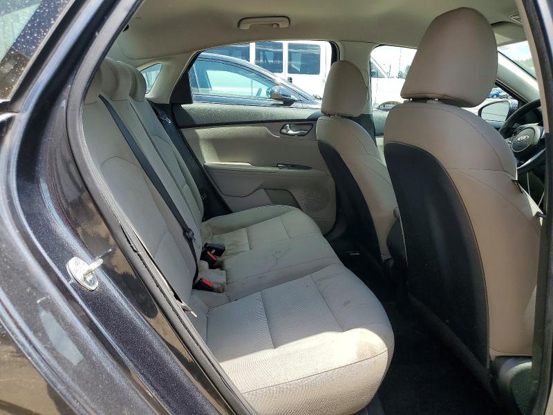 2019 Kia Forte მანქანა იყიდება აუქციონზე, vin: 3KPF24AD2KE136265, აუქციონის ნომერი: 62725836