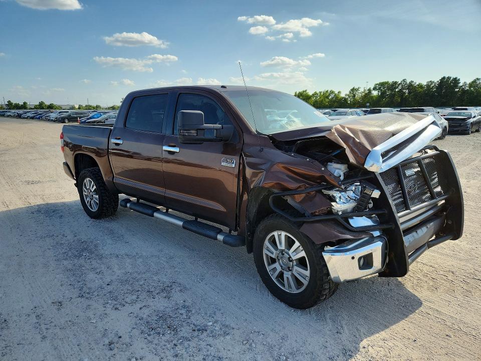 Продажа на аукционе авто 2016 Toyota Tundra, vin: 5TFAW5F19GX527097, номер лота: 62428996