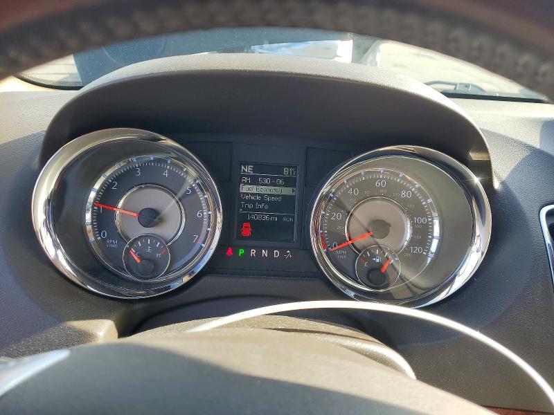 61107106 :رقم المزاد ، 2C4RC1CG4CR135053 vin ، 2012 Chrysler Town & Country مزاد بيع