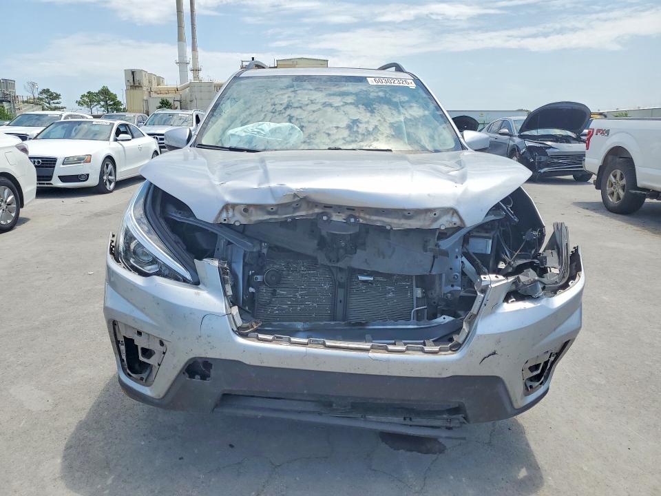 60302326 :رقم المزاد ، JF2SKAEC2KH525093 vin ، 2019 Subaru Forester مزاد بيع