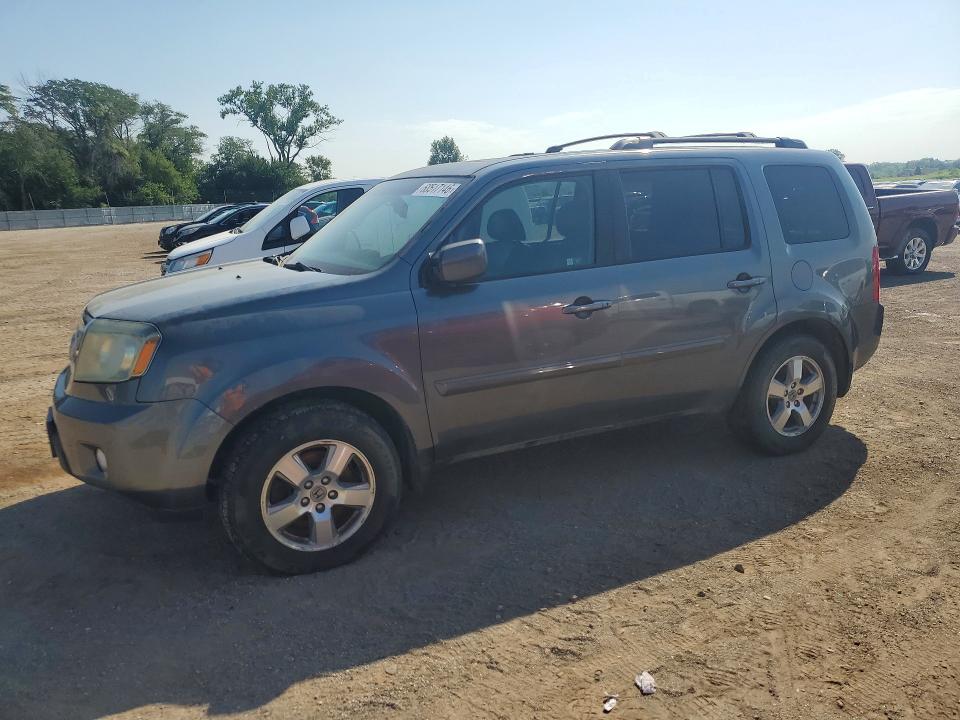 60517146 :رقم المزاد ، 5FNYF4H5XBB056525 vin ، 2011 Honda Pilot مزاد بيع