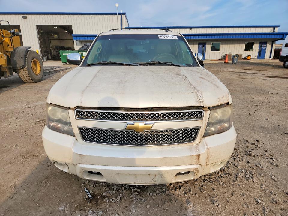 Продажа на аукционе авто 2011 Chevrolet Suburban, vin: 1GNSKKE31BR333346, номер лота: 62268796