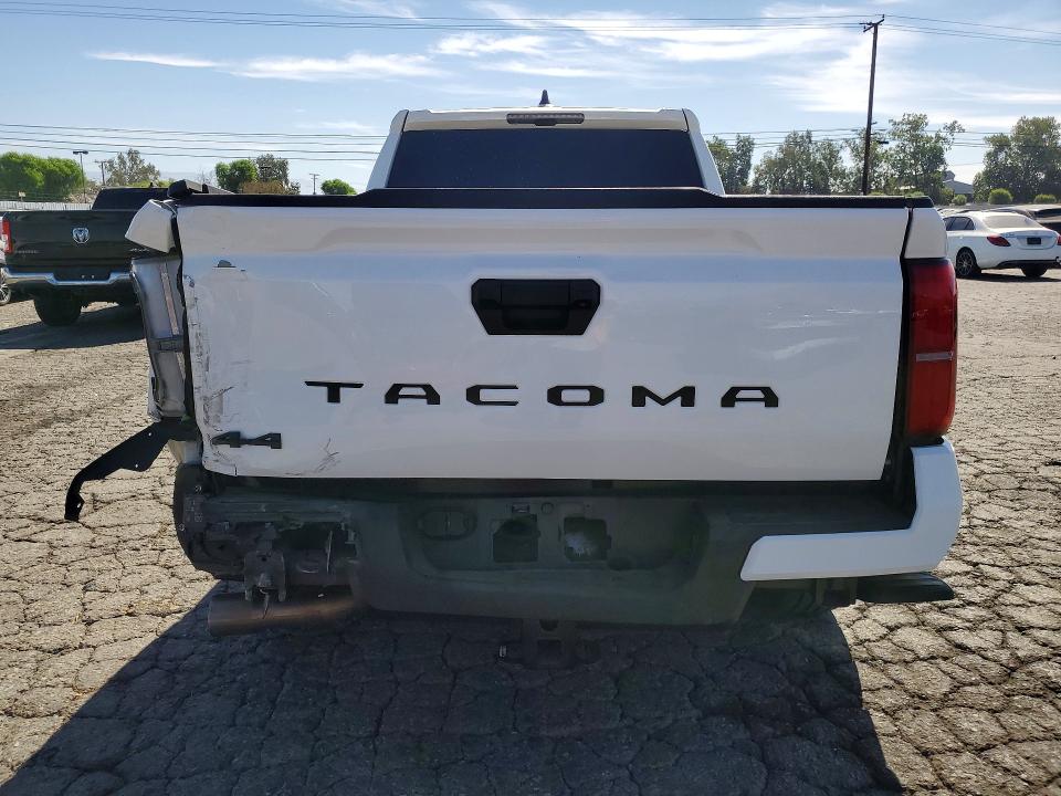 60698176 :رقم المزاد ، 3TMLB5JN0RM080179 vin ، 2024 Toyota Tacoma مزاد بيع