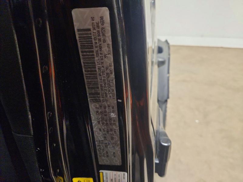60464016 :رقم المزاد ، 1C4HJXDG0JW274698 vin ، 2018 Jeep Wrangler Unlimited مزاد بيع