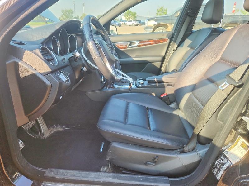 61685276 :رقم المزاد ، WDDGF8AB7DA842240 vin ، 2013 Mercedes-benz C مزاد بيع