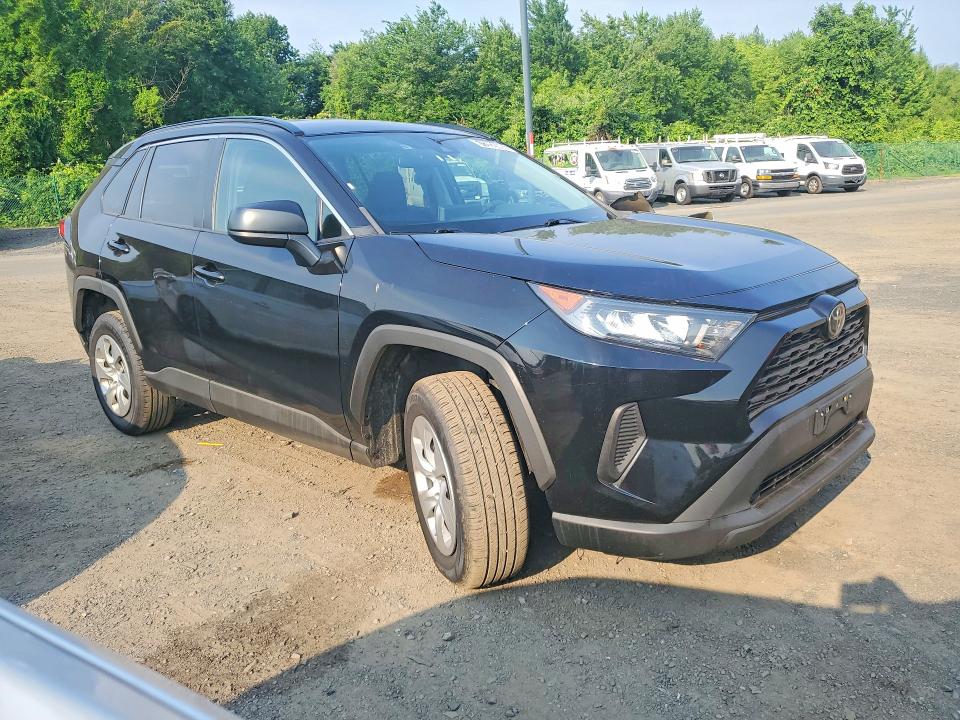 61282696 :رقم المزاد ، 2T3H1RFV0MW154992 vin ، 2021 Toyota Rav4 مزاد بيع