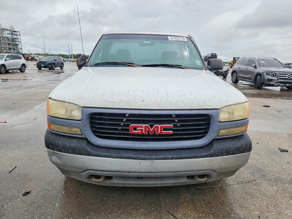 Продажа на аукционе авто 2001 Gmc New Sierra, vin: 1GTEC14W51Z156176, номер лота: 61032796