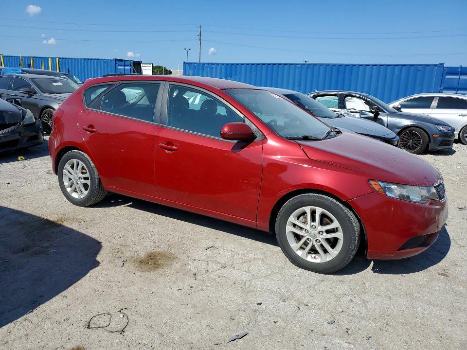 61950766 :رقم المزاد ، KNAFU5A26B5402927 vin ، 2011 Kia Forte5 مزاد بيع