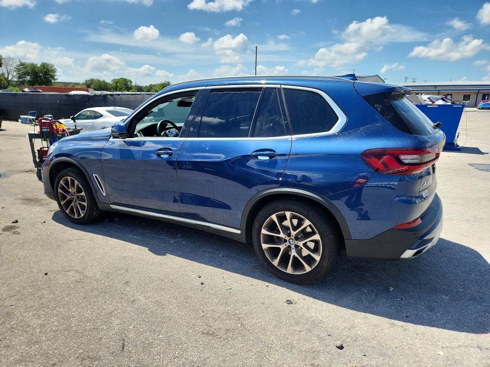 Продаж на аукціоні авто 2021 Bmw X5, vin: 5UXCR4C02M9F62216, номер лоту: 62138566