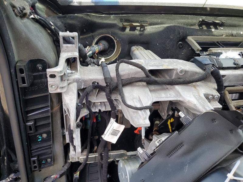 85453205 :رقم المزاد ، ZACCJBAT3GPC81164 vin ، 2016 Jeep Renegade مزاد بيع