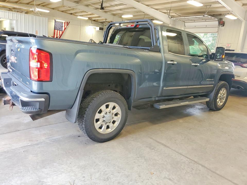 60279326 :رقم المزاد ، 1GT22ZEG6FZ106230 vin ، 2015 Gmc Sierra مزاد بيع