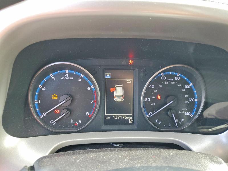 61991046 :رقم المزاد ، 2T3ZFREV5JW513093 vin ، 2018 Toyota Rav4 مزاد بيع