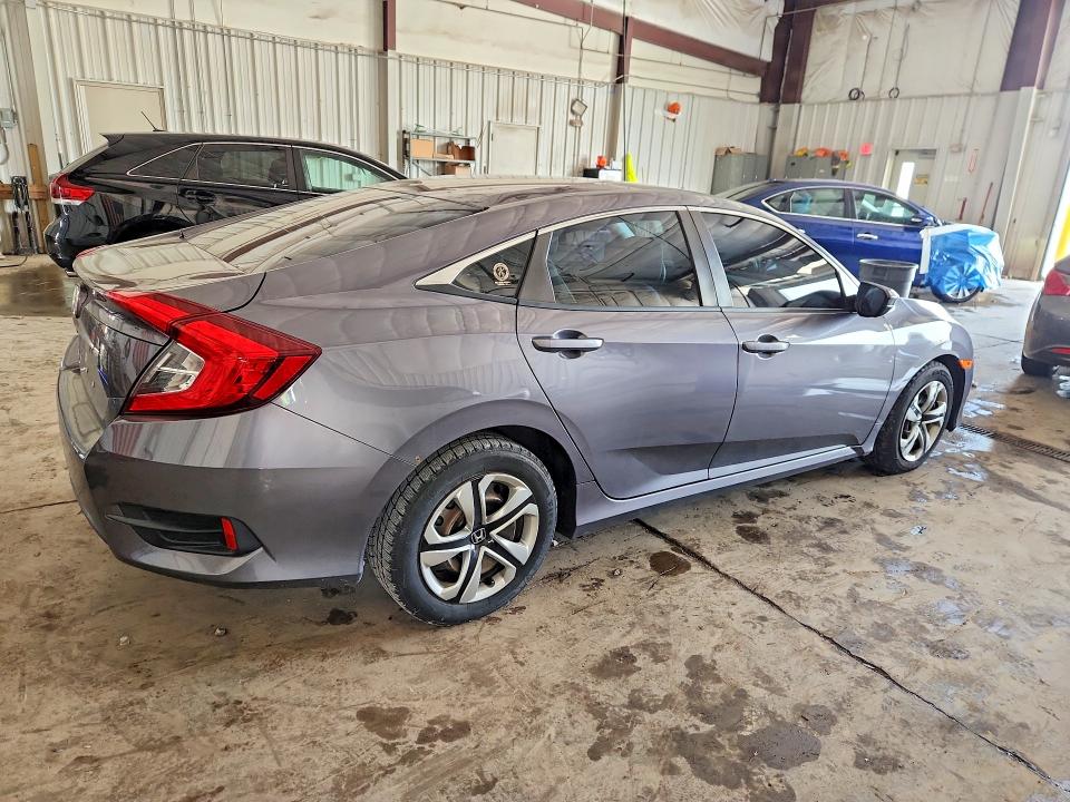 60441506 :رقم المزاد ، 19XFC2F50GE006401 vin ، 2016 Honda Civic مزاد بيع