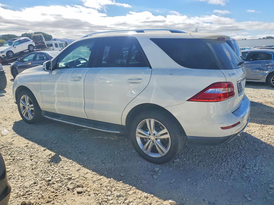 Продажа на аукционе авто 2013 Mercedes-benz Ml, vin: 4JGDA5JBXDA163181, номер лота: 61702996