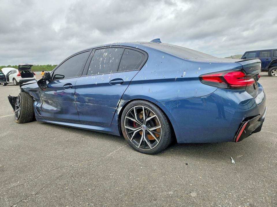 62842126 :رقم المزاد ، WBA13BK03PCM16571 vin ، 2023 Bmw M550xi مزاد بيع