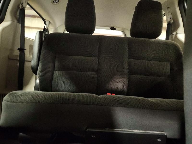 61196496 :رقم المزاد ، 2C4RDGBG2JR224702 vin ، 2018 Dodge Grand Caravan مزاد بيع
