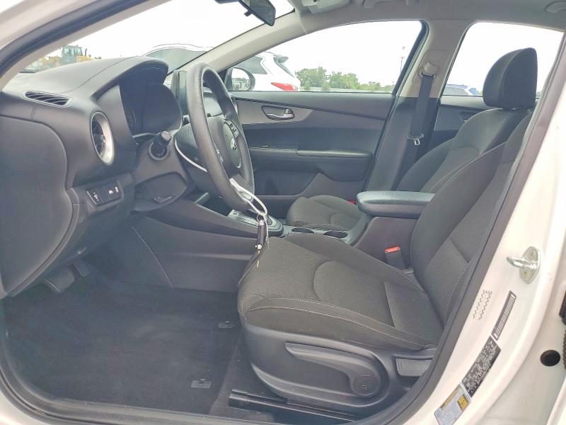 61299016 :رقم المزاد ، 3KPF24AD8ME299912 vin ، 2021 Kia Forte مزاد بيع