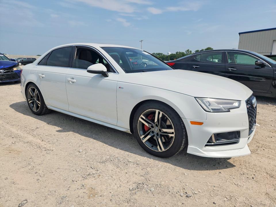 Продаж на аукціоні авто 2017 Audi A4, vin: WAUFNAF45HN068074, номер лоту: 61372366