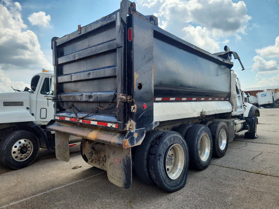 Продажа на аукционе авто 2009 Mack 700, vin: 1M2AX09C69M003810, номер лота: 60413726