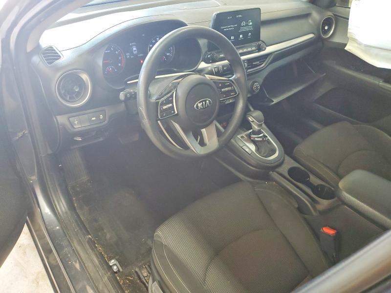 2021 Kia Forte მანქანა იყიდება აუქციონზე, vin: 3KPF24AD3ME352984, აუქციონის ნომერი: 61557796
