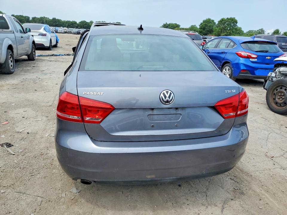 62111016 :رقم المزاد ، 1VWBS7A30FC027921 vin ، 2015 Volkswagen Passat مزاد بيع